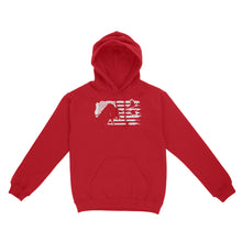 Load image into Gallery viewer, Pheasant hunting with dog American flag patriotic hunting, dog hunting pheasant shirt D01 NQS2582 Standard Hoodie